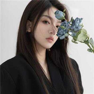 校草是女生